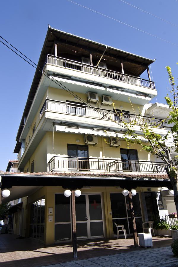 Villa Herkules Olympiakí Aktí 外观 照片